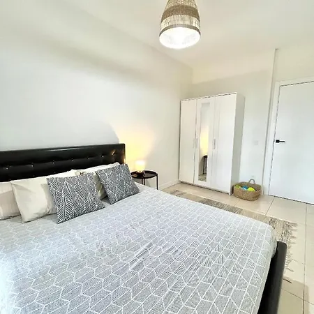 Mi Casa Orlando Адехе